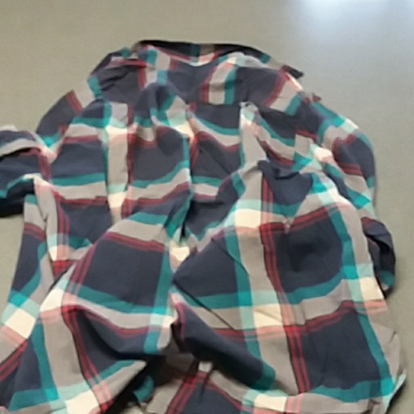 Shirt - Picture 4 of 4